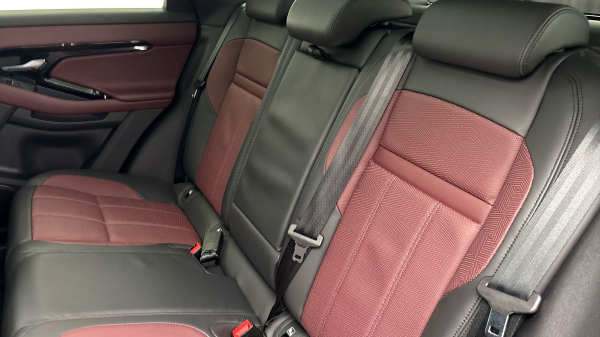 Used Land Rover Range Rover Evoque 2024 for sale - 77154159: Photo 8