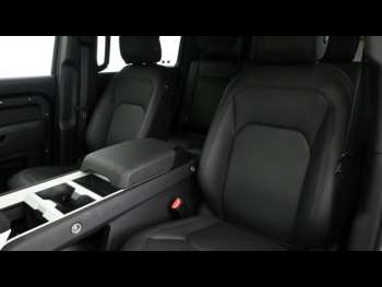 Used Land Rover Defender 110 2024 for sale - 75254637: Photo