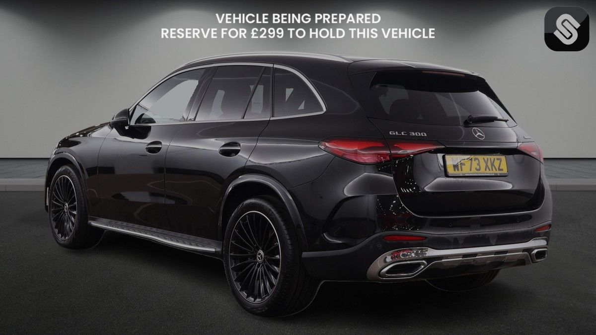 Used Mercedes-Benz GLC 2023 for sale - 77494477: Photo 3