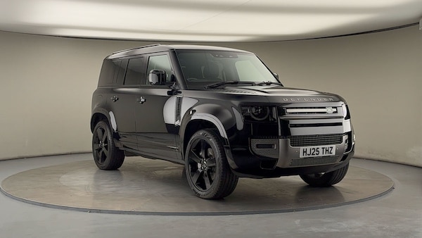 Used Land Rover Defender 110 2025 for sale - 76163824: Photo 1