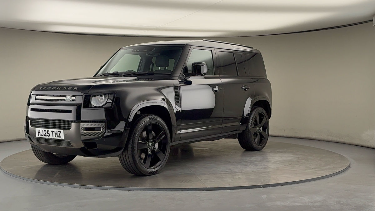 Used Land Rover Defender 110 2025 for sale - 76163824: Photo 30