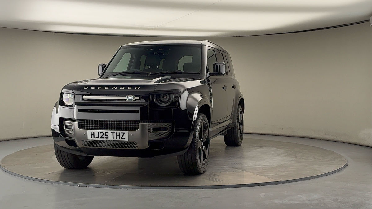 Used Land Rover Defender 110 2025 for sale - 76163824: Photo 31