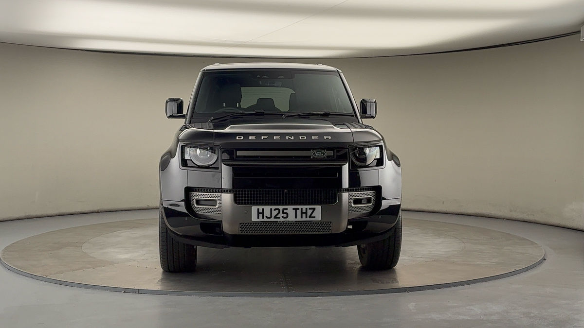 Used Land Rover Defender 110 2025 for sale - 76163824: Photo 32