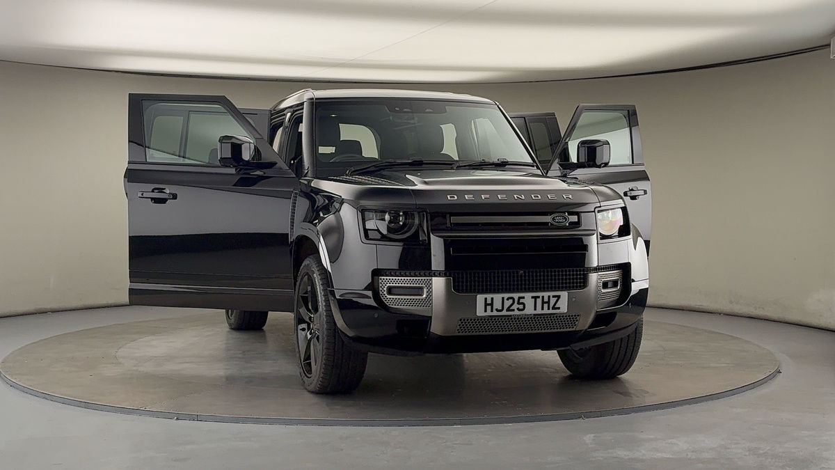 Used Land Rover Defender 110 2025 for sale - 76163824: Photo 52