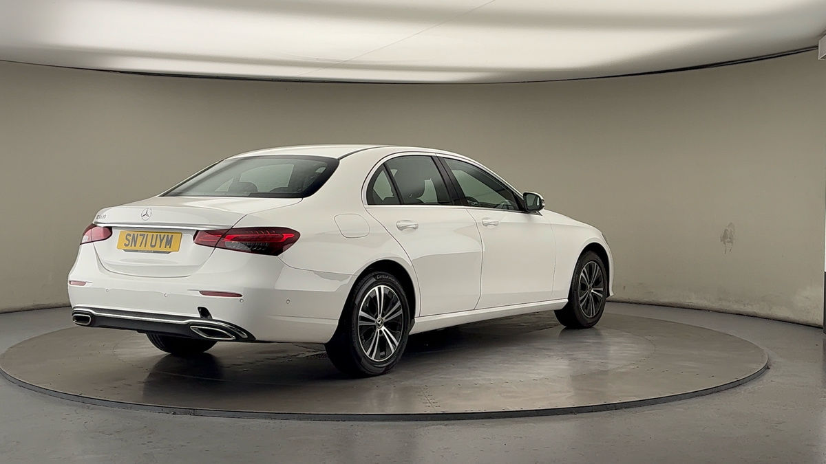 Used Mercedes-Benz E Class 2021 for sale - 76482705: Photo 40