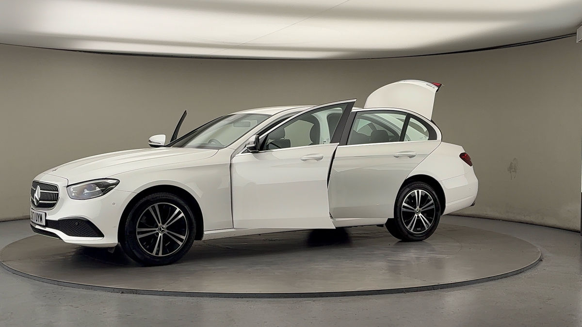 Used Mercedes-Benz E Class 2021 for sale - 76482705: Photo 49