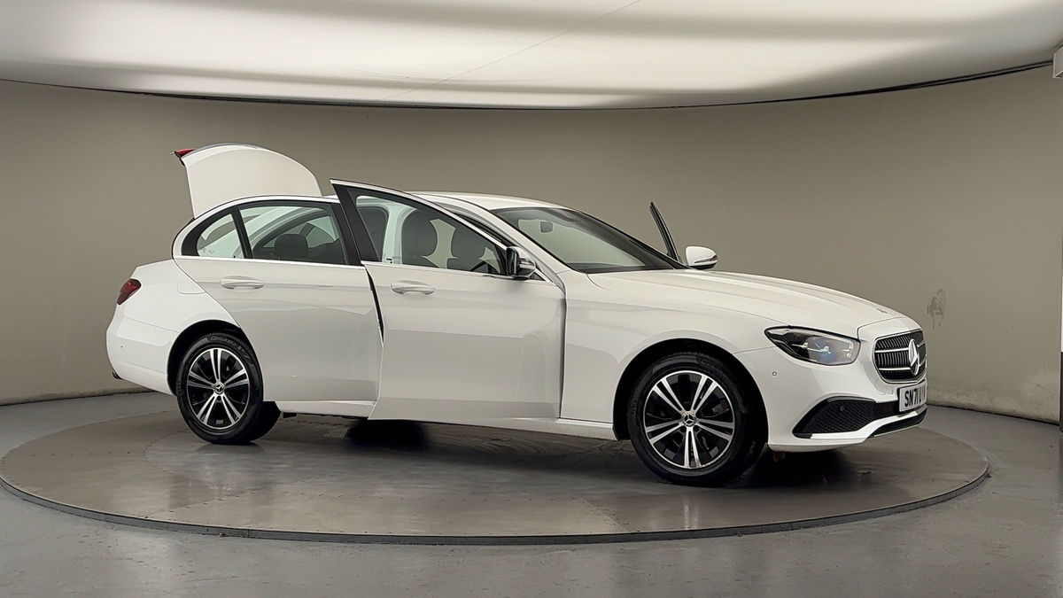 Used Mercedes-Benz E Class 2021 for sale - 76482705: Photo 55