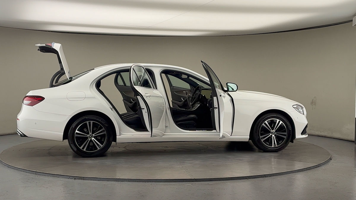 Used Mercedes-Benz E Class 2021 for sale - 76482705: Photo 57