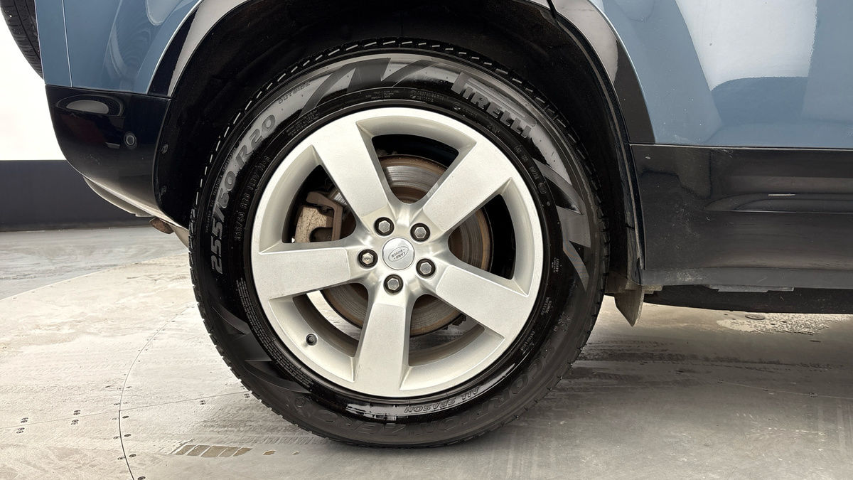 Used Land Rover Defender 110 2021 for sale - 76821425: Photo 10