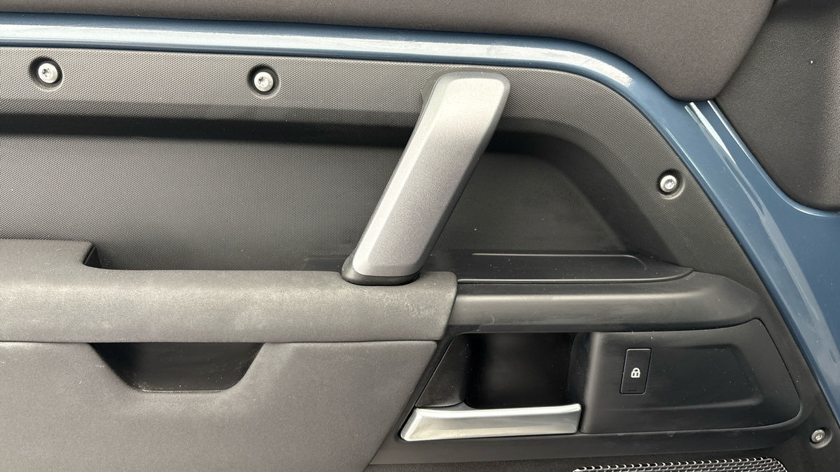 Used Land Rover Defender 110 2021 for sale - 76821425: Photo 19