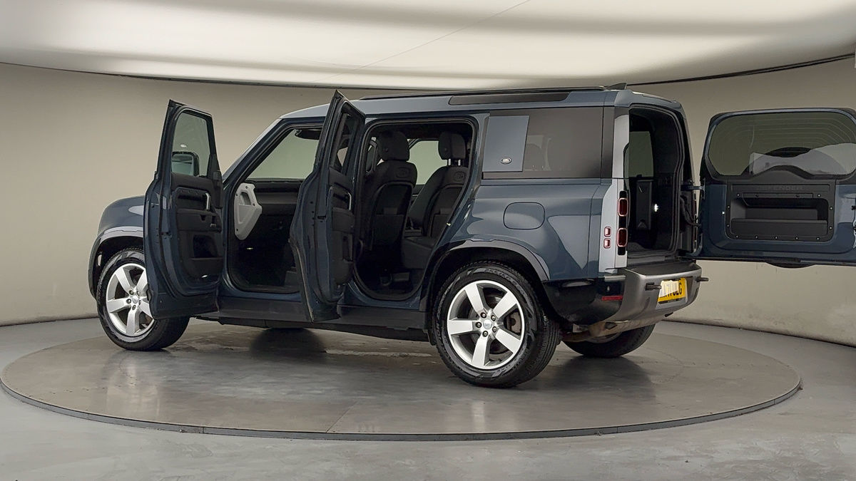 Used Land Rover Defender 110 2021 for sale - 76821425: Photo 45