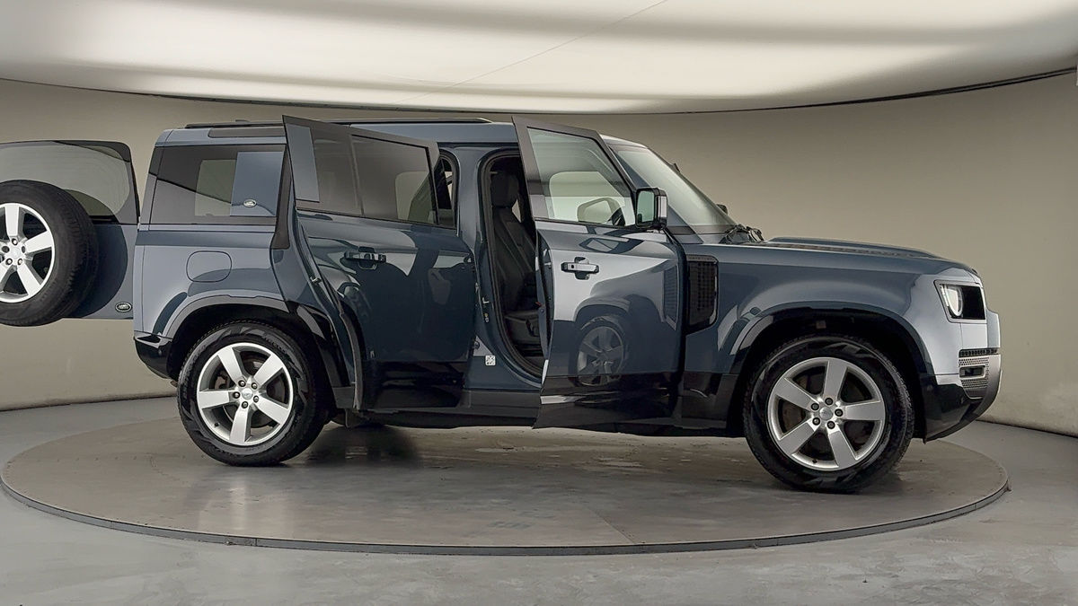 Used Land Rover Defender 110 2021 for sale - 76821425: Photo 55