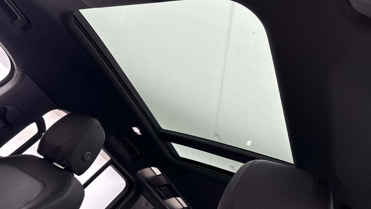 Used Land Rover Defender 110 2021 for sale - 76821425: Photo 6