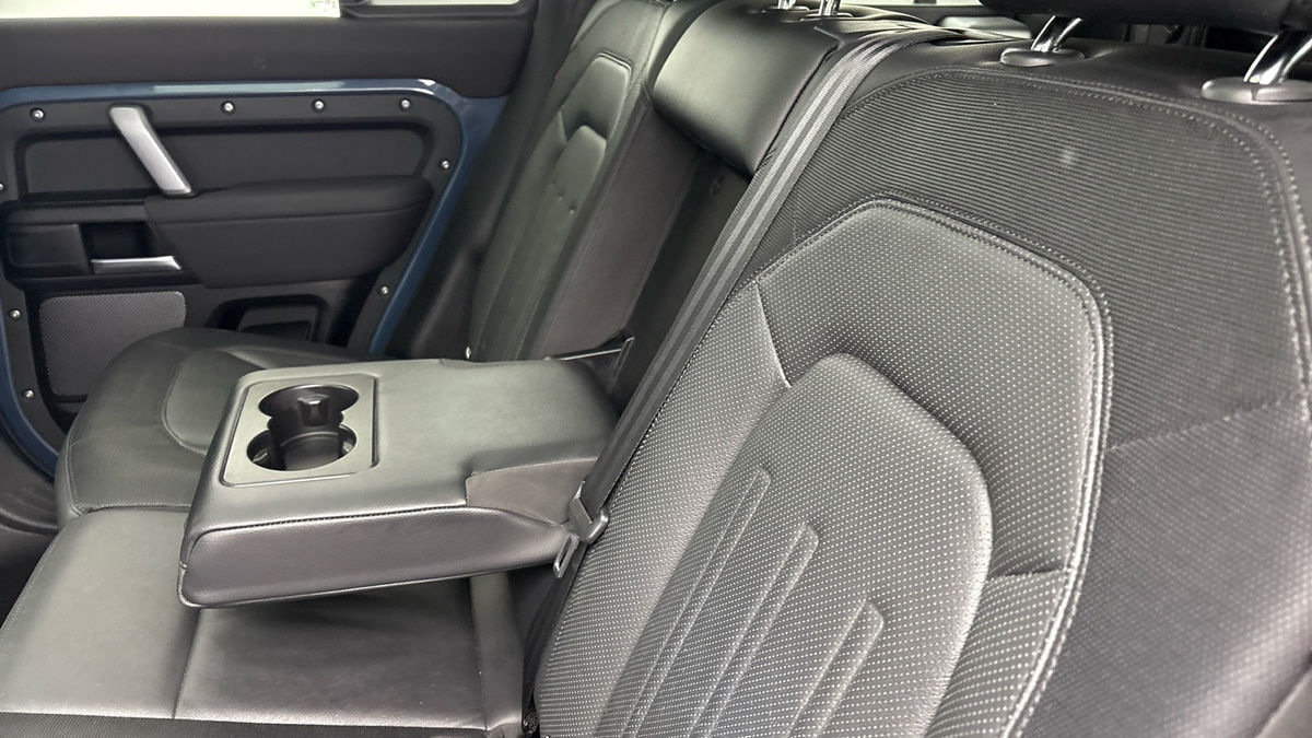 Used Land Rover Defender 110 2021 for sale - 76821425: Photo 9