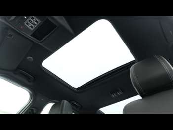 Used Land Rover Discovery 2022 for sale - 74066832: Photo