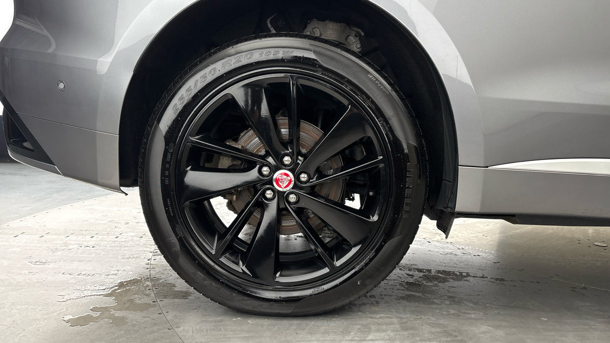 Used Jaguar F-Pace 2021 for sale - 76357242: Photo 10