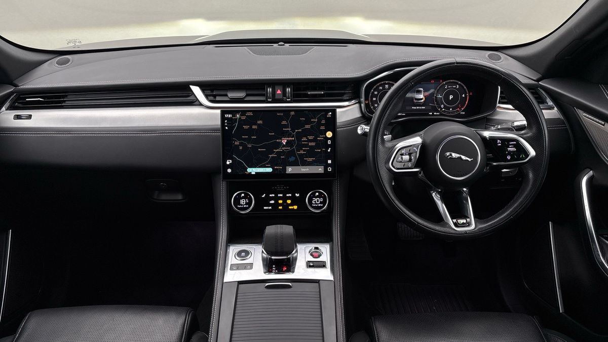 Used Jaguar F-Pace 2021 for sale - 76357242: Photo 12