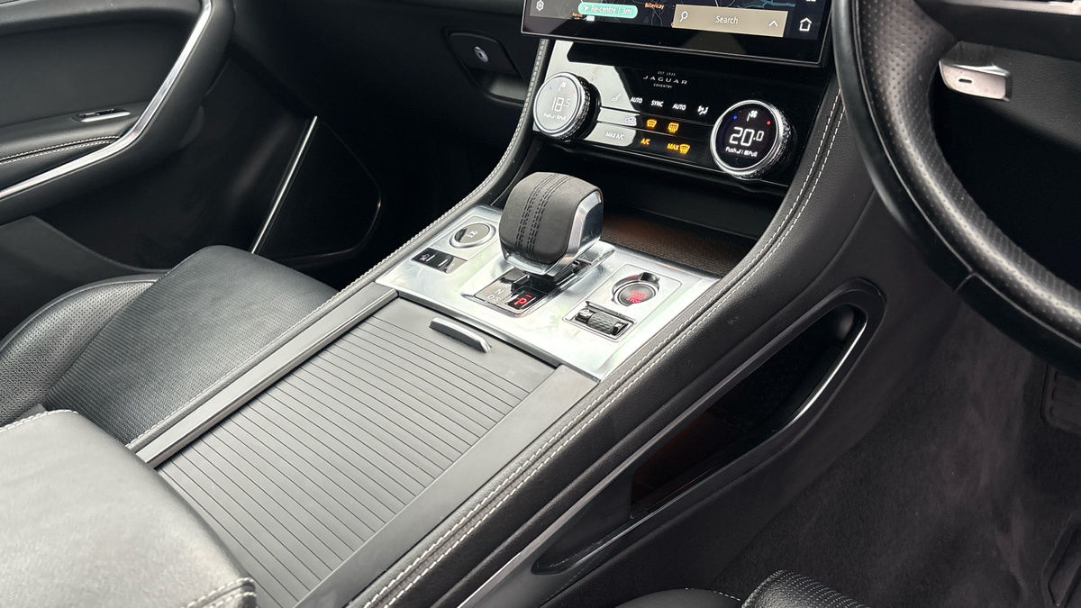 Used Jaguar F-Pace 2021 for sale - 76357242: Photo 18