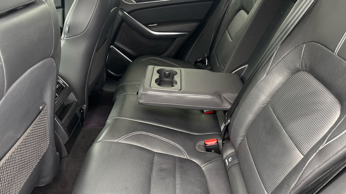 Used Jaguar F-Pace 2021 for sale - 76357242: Photo 9