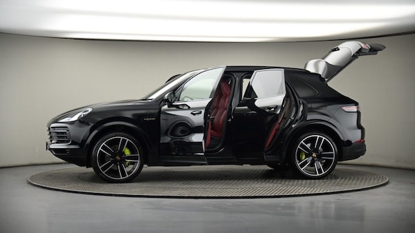 Used Porsche Cayenne 2022 for sale - 74954918: Photo 50