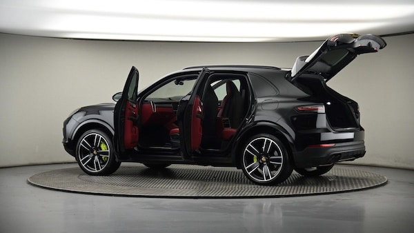 Used Porsche Cayenne 2022 for sale - 74954918: Photo 52