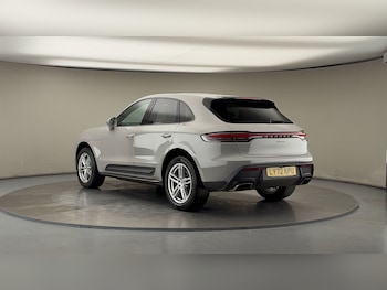 Used Porsche Macan 2023 for sale - 75962068: Photo