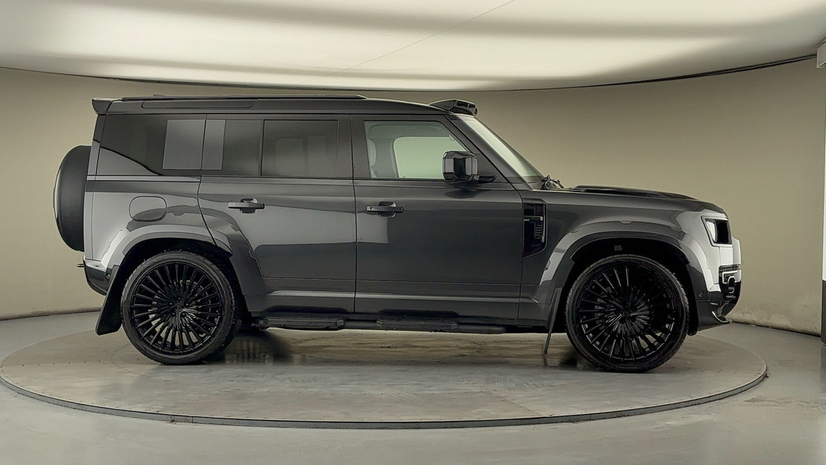 Used Land Rover Defender 110 2025 for sale - 77521772: Photo 40