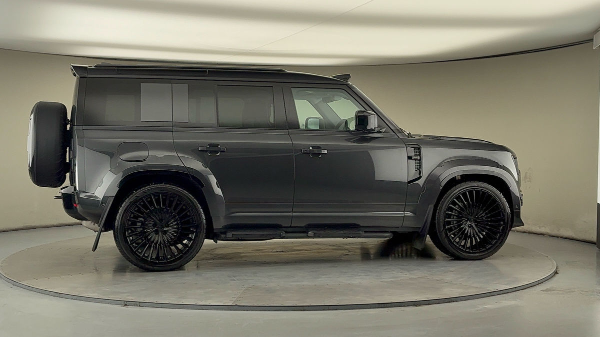 Used Land Rover Defender 110 2025 for sale - 77521772: Photo 41