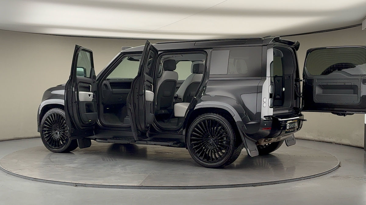 Used Land Rover Defender 110 2025 for sale - 77521772: Photo 49