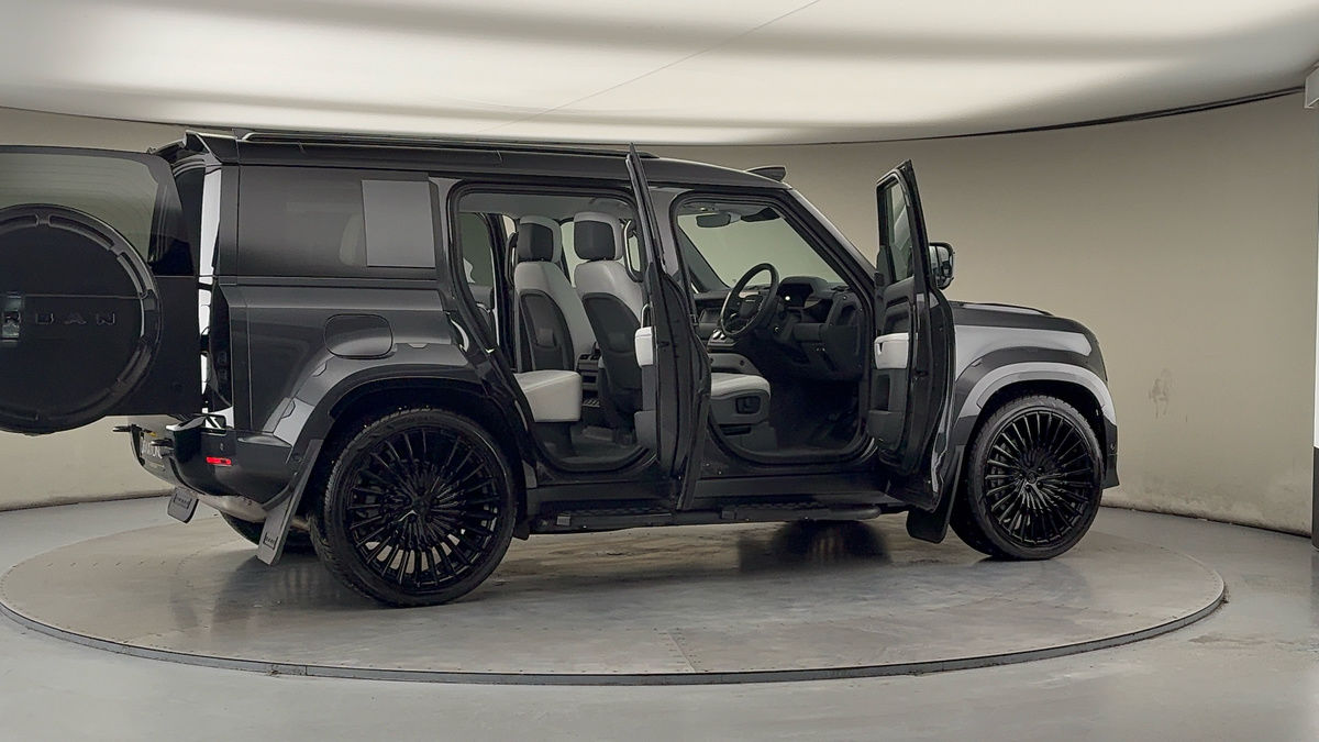 Used Land Rover Defender 110 2025 for sale - 77521772: Photo 61