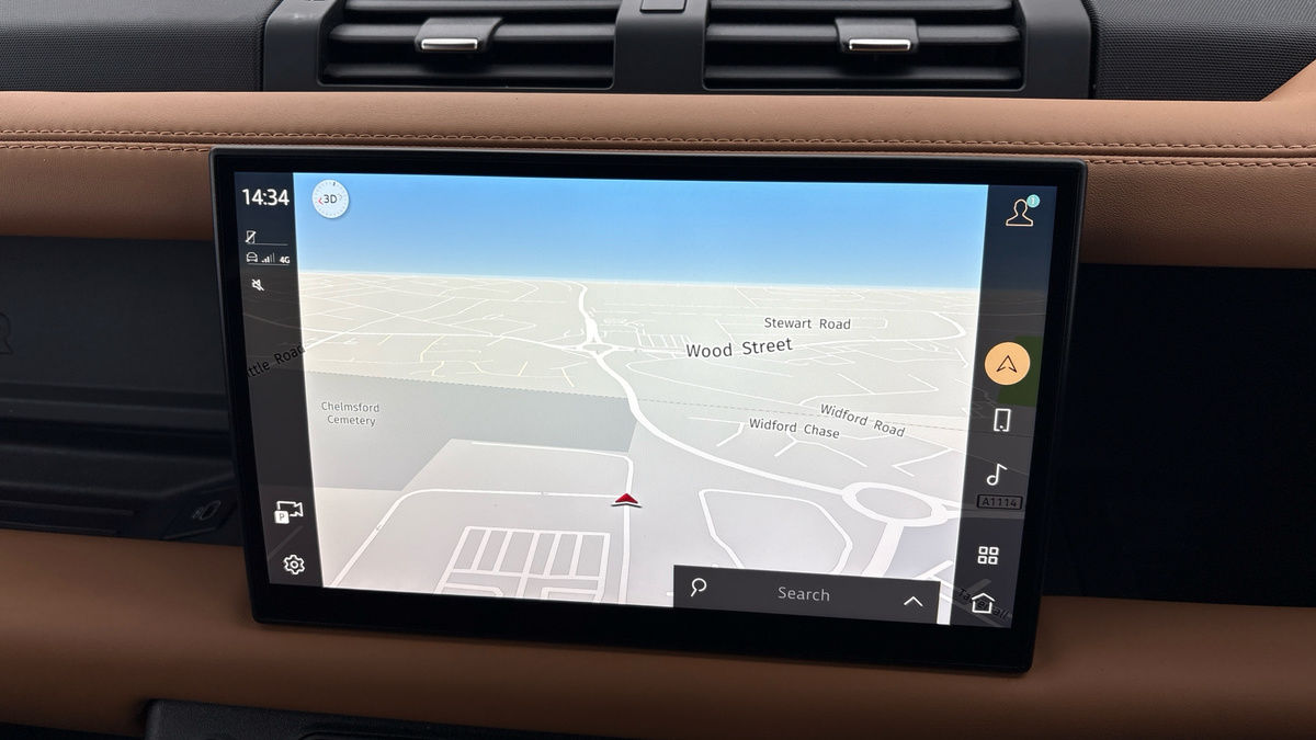 Used Land Rover Defender 130 2023 for sale - 77236960: Photo 17