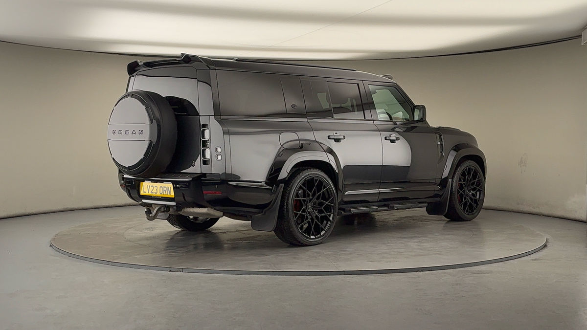 Used Land Rover Defender 130 2023 for sale - 77236960: Photo 21