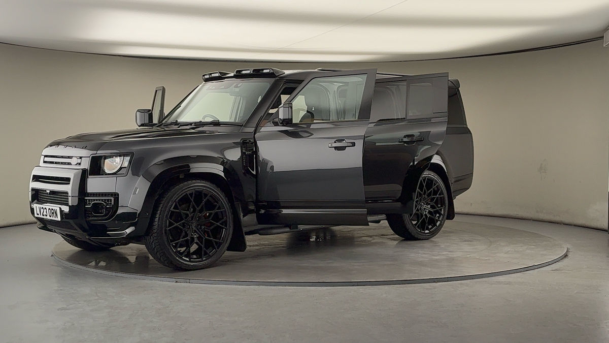 Used Land Rover Defender 130 2023 for sale - 77236960: Photo 22