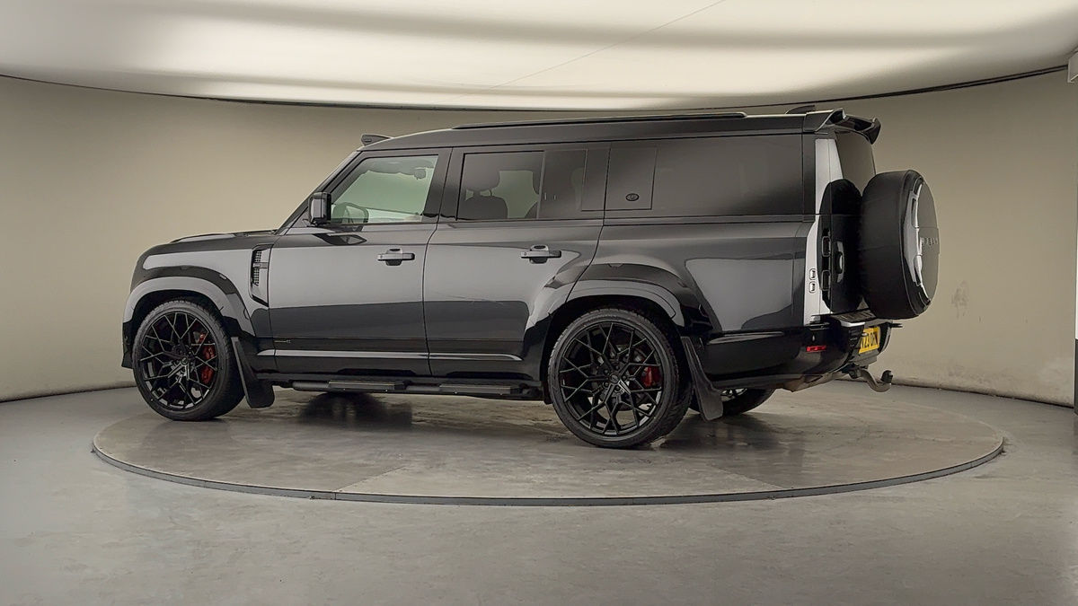 Used Land Rover Defender 130 2023 for sale - 77236960: Photo 31