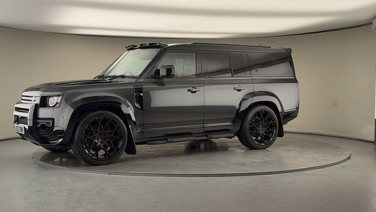 Used Land Rover Defender 130 2023 for sale - 77236960: Photo 34