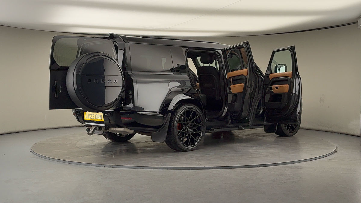 Used Land Rover Defender 130 2023 for sale - 77236960: Photo 63