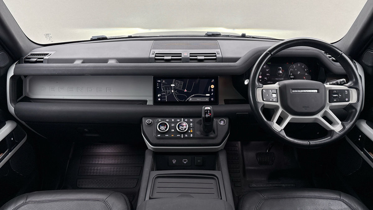 Used Land Rover Defender 2022 for sale - 77370418: Photo 12