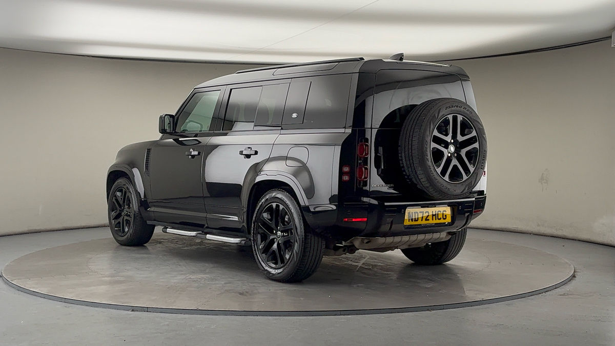 Used Land Rover Defender 2022 for sale - 77370418: Photo 2