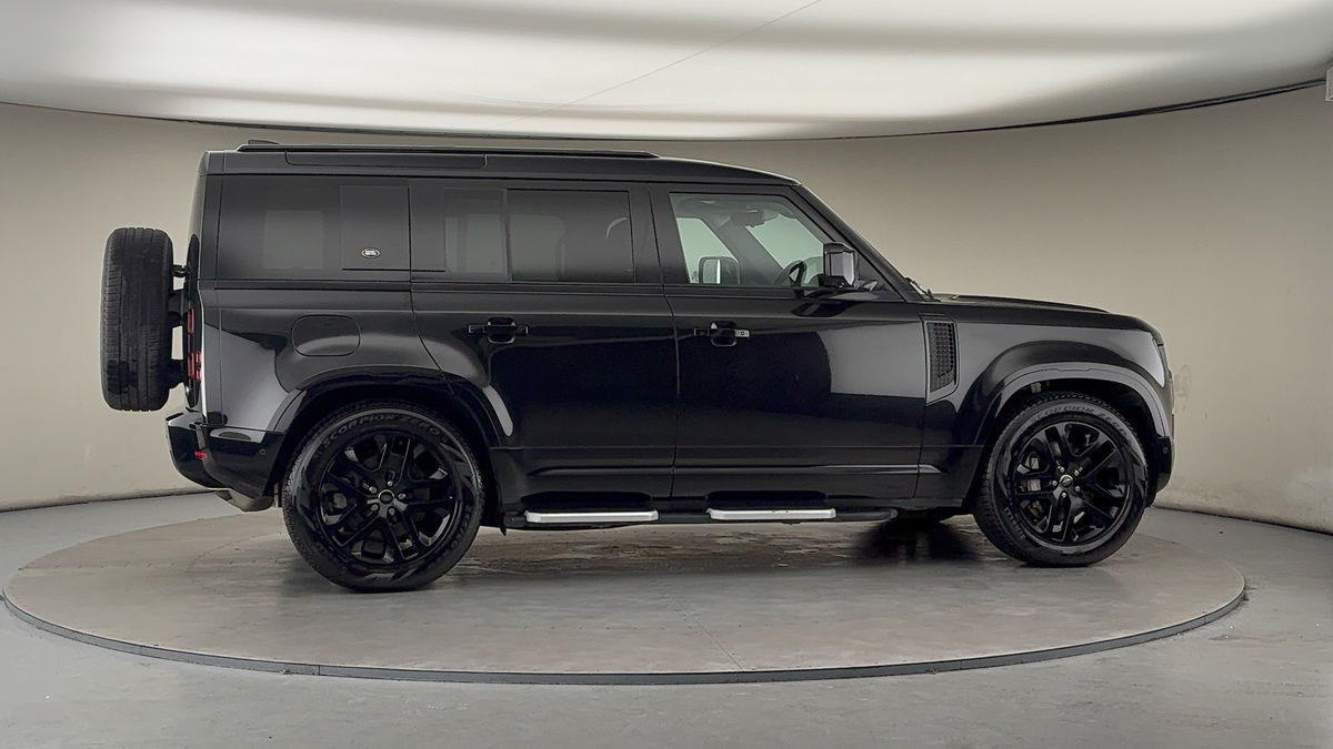 Used Land Rover Defender 2022 for sale - 77370418: Photo 38