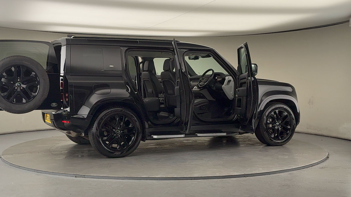 Used Land Rover Defender 2022 for sale - 77370418: Photo 58