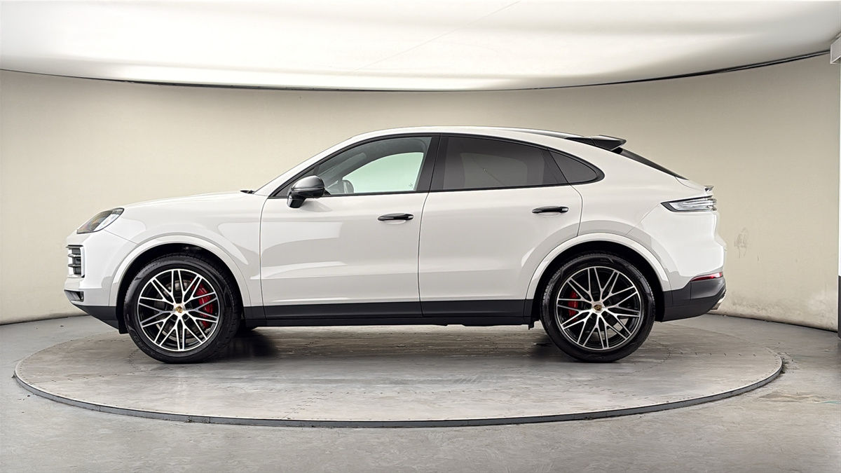 Used Porsche Cayenne 2024 for sale - 78004127: Photo 15