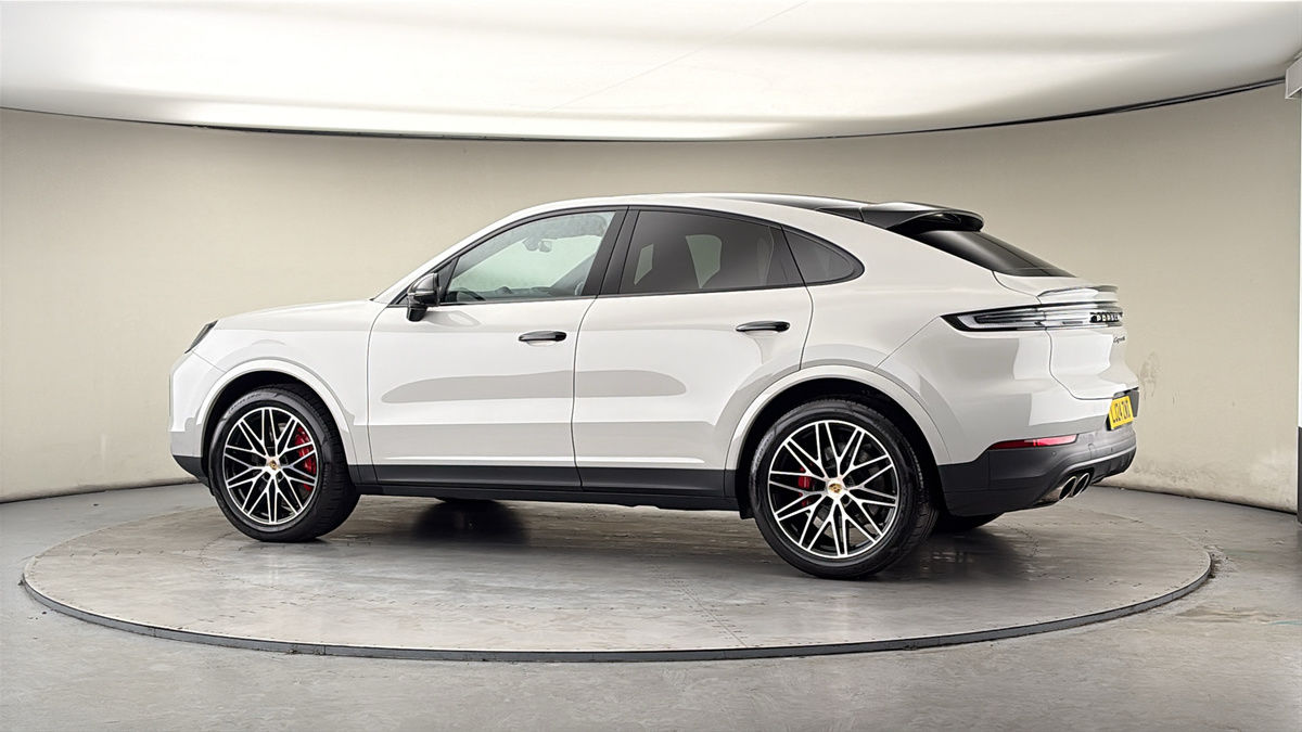 Used Porsche Cayenne 2024 for sale - 78004127: Photo 27