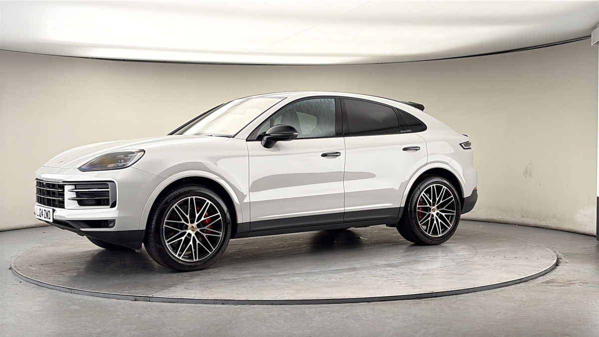 Used Porsche Cayenne 2024 for sale - 78004127: Photo 30