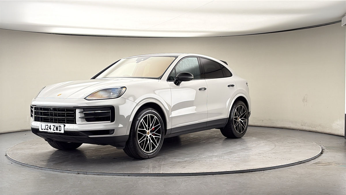 Used Porsche Cayenne 2024 for sale - 78004127: Photo 31