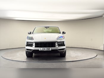 Used Porsche Cayenne 2024 for sale - 78004127: Photo