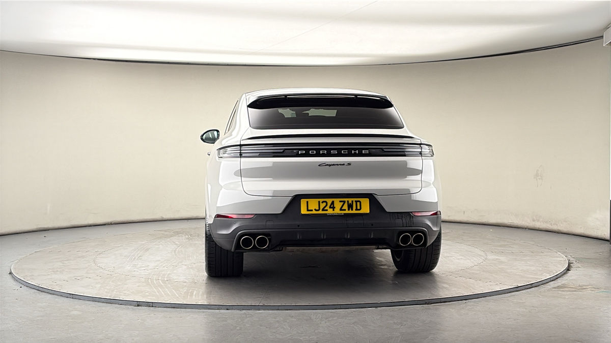 Used Porsche Cayenne 2024 for sale - 78004127: Photo 42