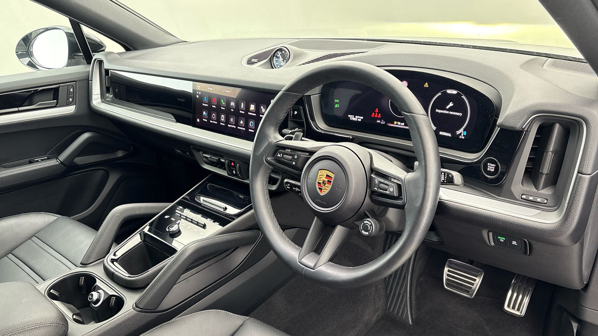 Used Porsche Cayenne 2024 for sale - 78004127: Photo 5