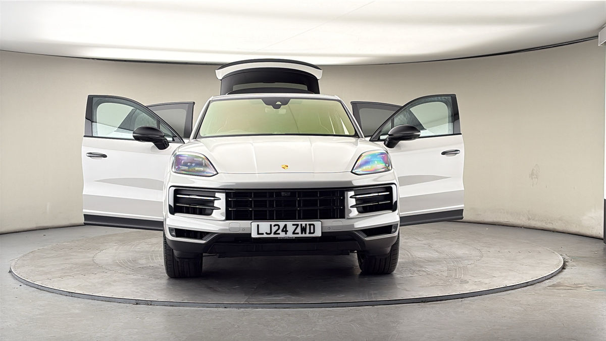 Used Porsche Cayenne 2024 for sale - 78004127: Photo 52