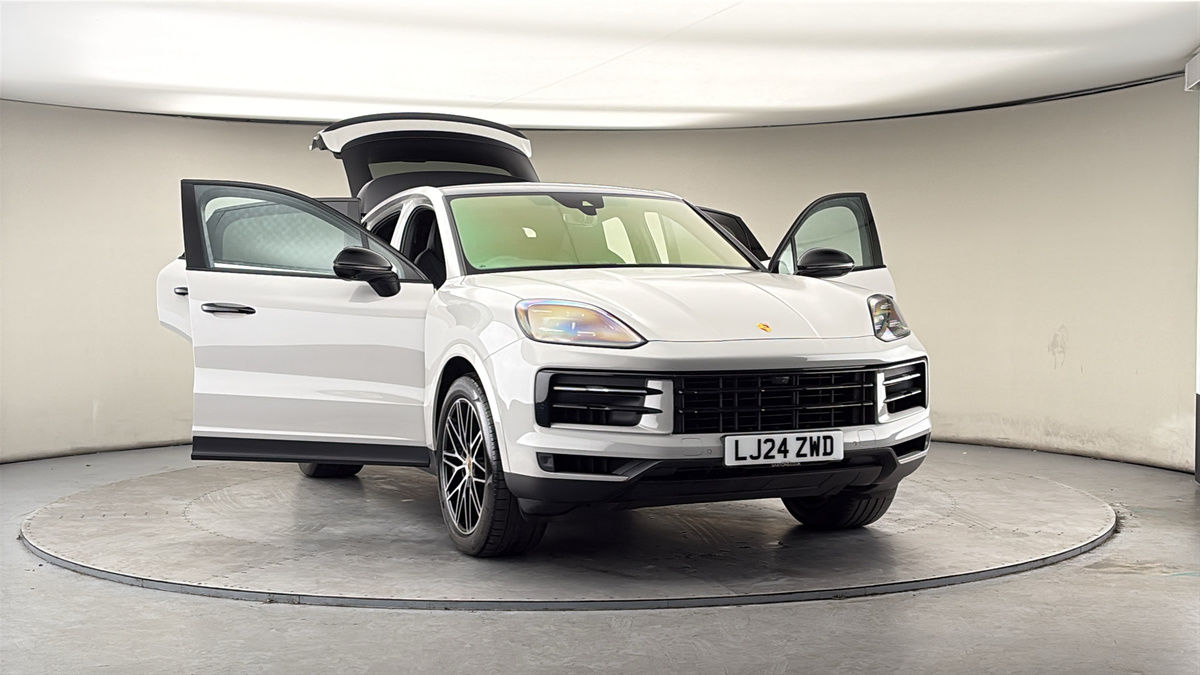 Used Porsche Cayenne 2024 for sale - 78004127: Photo 53