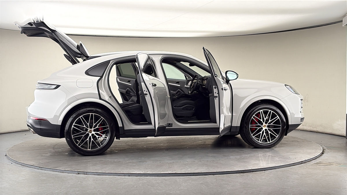Used Porsche Cayenne 2024 for sale - 78004127: Photo 57